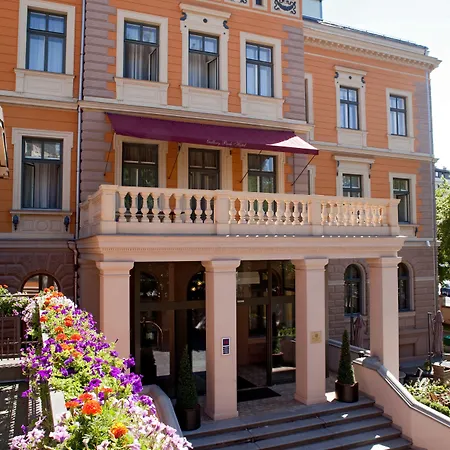 호텔 Gallery Park & Spa, A Chateaux & Collection 5*