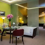 Готель Gallery Park & Spa, A Chateaux & Collection Рига