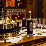 Готель Gallery Park & Spa, A Chateaux & Collection