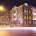 Готель Gallery Park & Spa, A Chateaux & Collection Рига