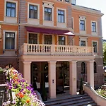Готель Gallery Park & Spa, A Chateaux & Collection 5*
