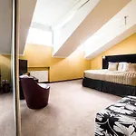 Gallery Park & Spa, A Chateaux & Collection