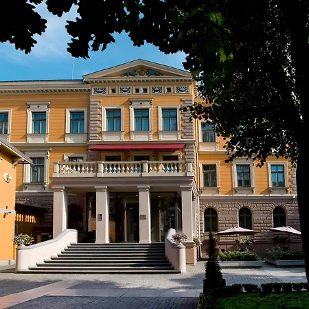Gallery Park & Spa, A Chateaux & Collection Готель